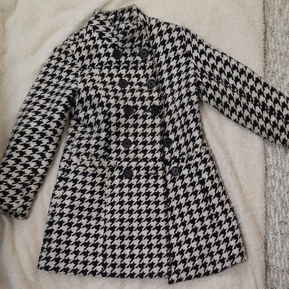 George Girl's Black and White Coat with Houndstooth Pattern - Picture 1 of 5